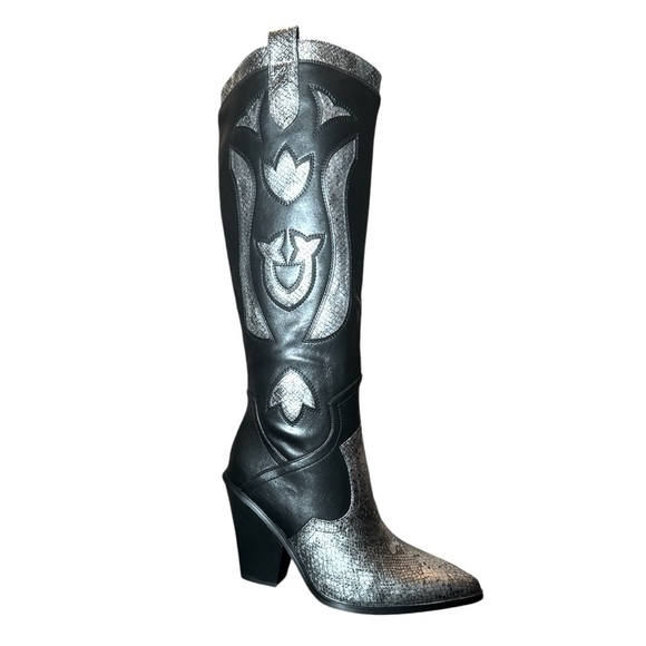 ANN CREEK 'Boma' Western Boots - Size 9.5 |
Stunning Black & White Design! - Picture 9 of 13